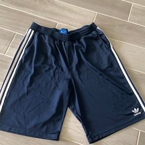 Men’s adidas blue athletic shorts XL